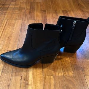 Sam Edelman ankle boots with zipper